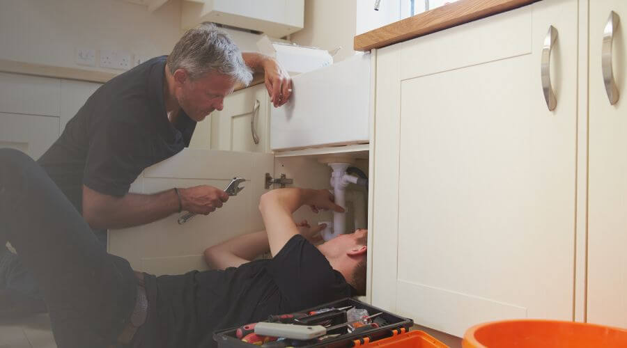 Local water heater installation in Henderson, IA